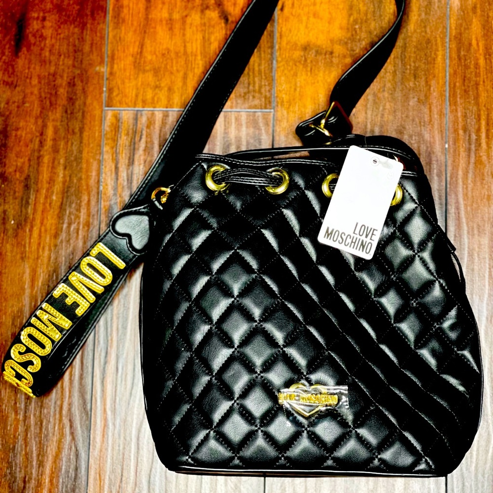 NEW Love Moschino logo bucket bag